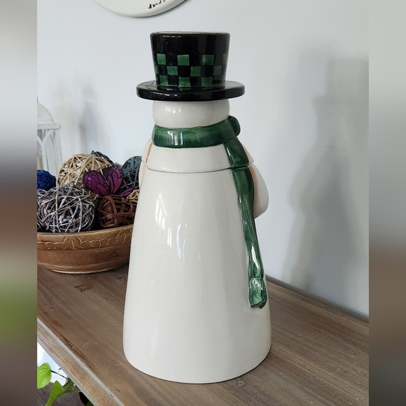 ⛄ Vintage JCPenney Christmas Snowman Cookie Jar, 15” Tall with Green Scarf & hat - Picture 3 of 16